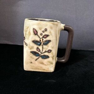 Mara Square Flower mug